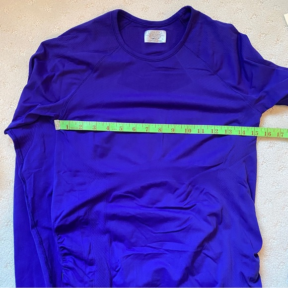Athleta women’s performance top - L - Picture 5 of 9